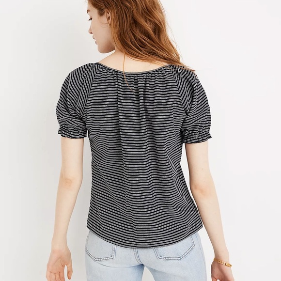 🥳Texture & Thread Peasant Top in Stripe.🥳 - Picture 2 of 8